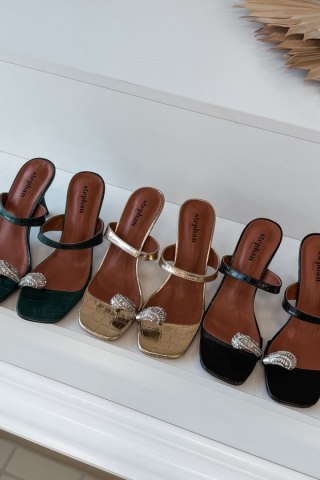 Sandał Klapki Model Lorissa P-1499 Black - Step in style