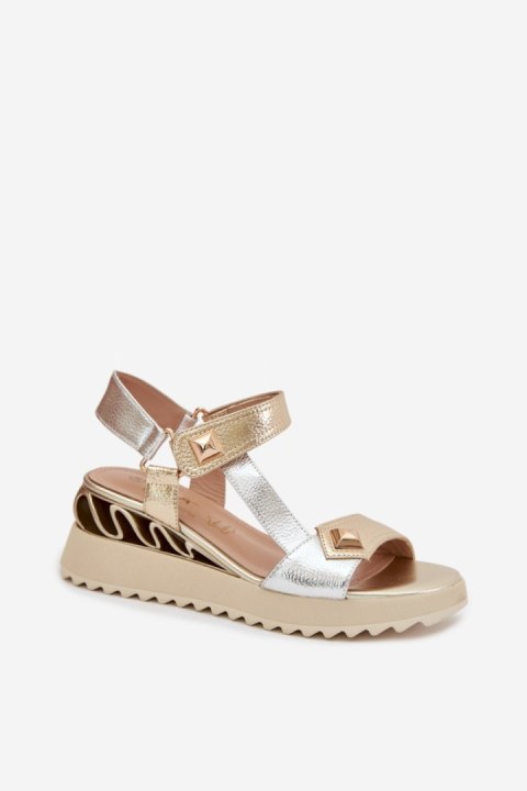 Sandały Model DA CR61-3078 Gold - Step in style