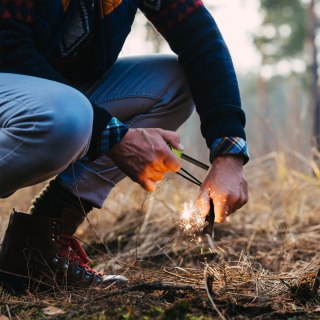 NC1794 KRZESIWO MAGNEZOWE NILS CAMP