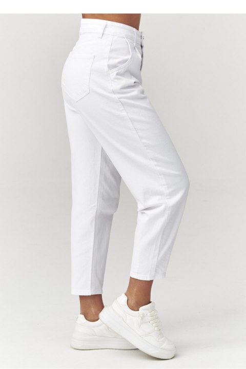 Spodnie Jeansy Damskie Model C31 White - Makadamia