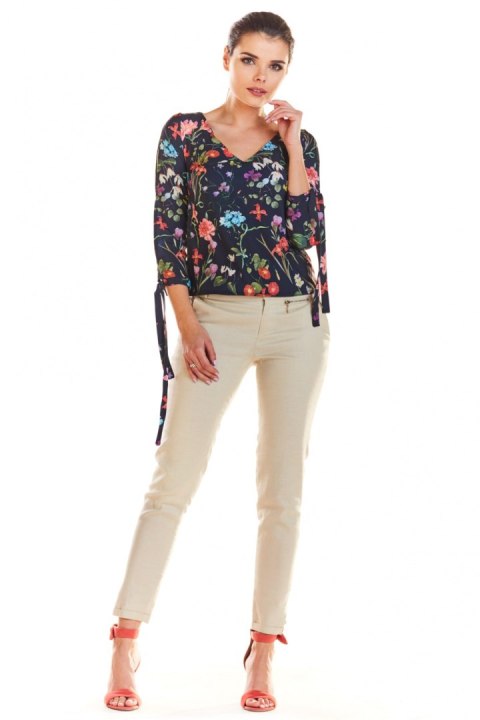 Bluzka Model M191 Flowers Navy - Infinite You